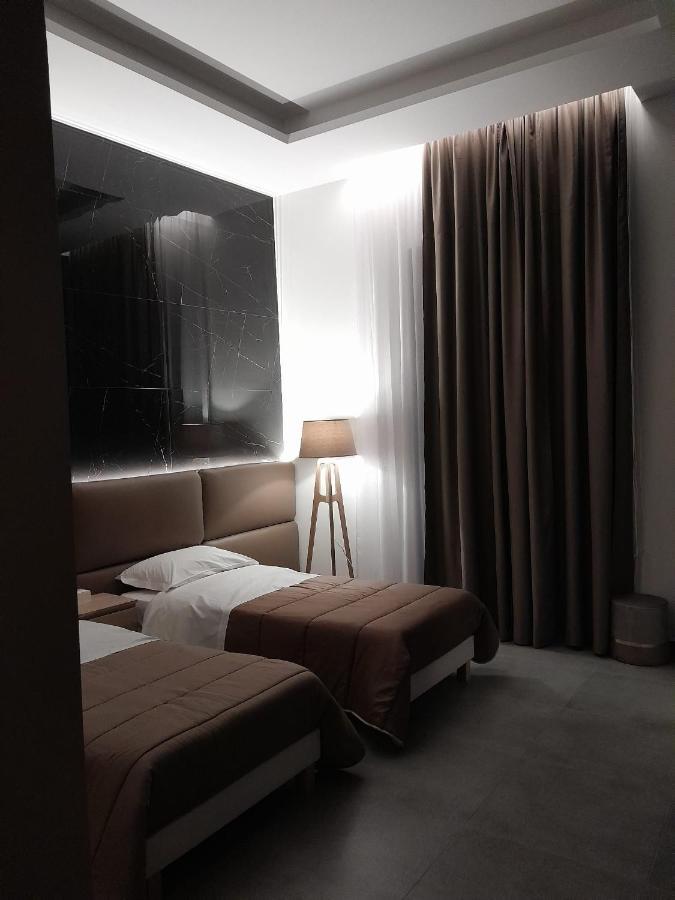 Baaria House Hotel Barcellona-Pozzo di Gotto Ngoại thất bức ảnh