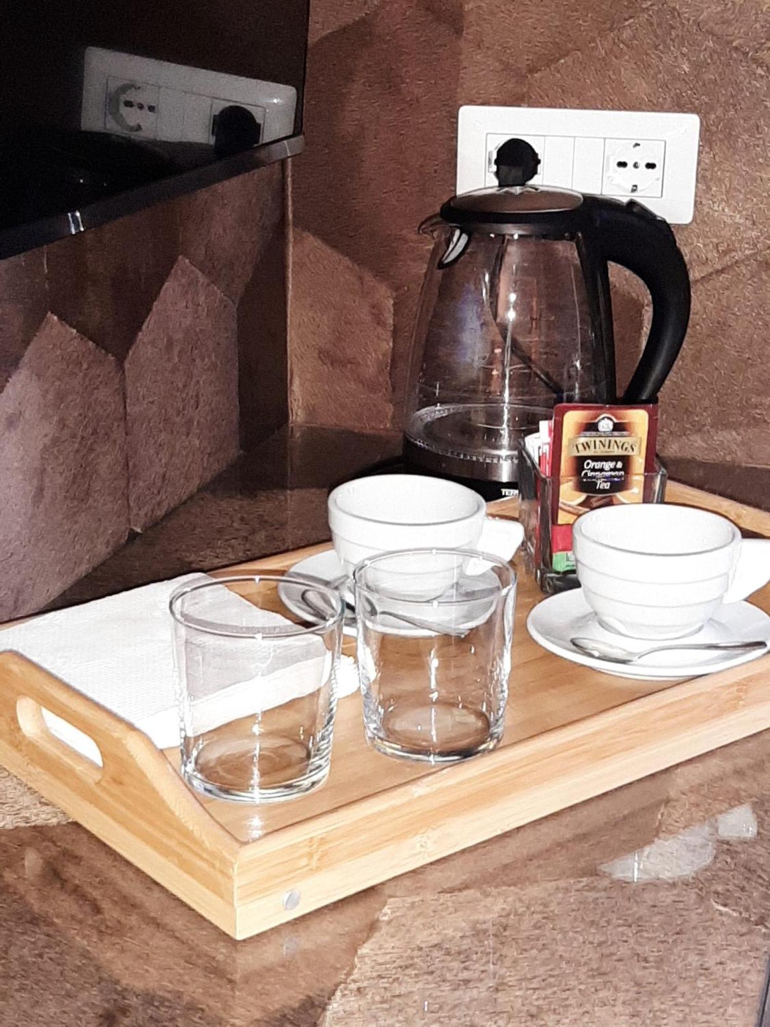 Baaria House Hotel Barcellona-Pozzo di Gotto Ngoại thất bức ảnh